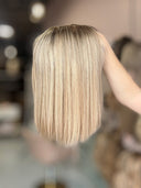 Portia 12" handgeknüpfte Perücke